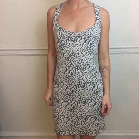 Free People Dresses & Skirts - Free People Leopard Print Mini Stretchy Dress